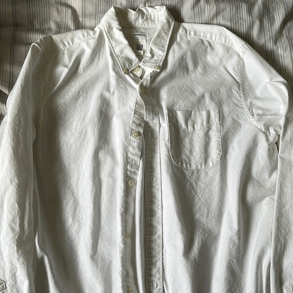 Gap white standard fit Xl men casual shirt